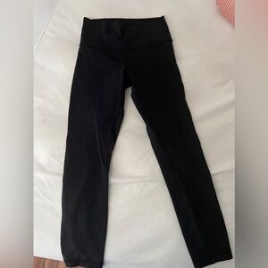 Lululemon size 6 leggings